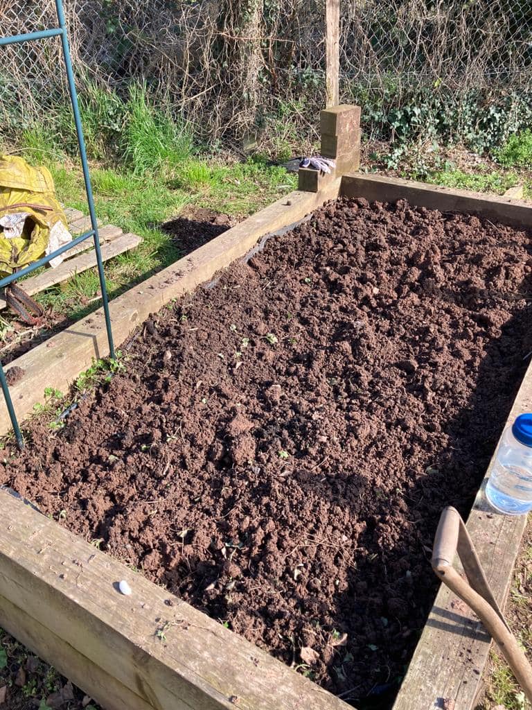 sytchampton's tweet photo. We are so incredibly grateful to the parents and families who gave up their time this weekend to help mend, tidy and spruce up our outdoor areas!  They have done an amazing job and we are so excited to see our lovely grounds looking so lovely! https://t.co/7AUiZpkcfN