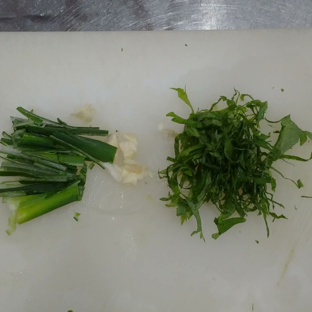 cherry_masaya's tweet photo. #lastdaylunch #mycooking #peperoncino
#springcabbage #babysardine #tastegood
#昨日のお昼ごはん #春キャベツとしらすのペペロンチーノ #美味しい
#ペペロンチーノ #やっぱりペペロンチーノ
盛付けが汚いけれど😂 https://t.co/g622tvk5II