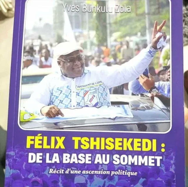 editions_ocm's tweet photo. #RDC Retour sur le vernissage de "Félix Tshisekedi de la base au sommet"  Récit d'une ascension politique.
Merci à l'auteur le Docteur Yves Bunkulu Zola  pour la confiance.
Commandez au : +243823253323 et +243894084383 https://t.co/yaenvY5xoW