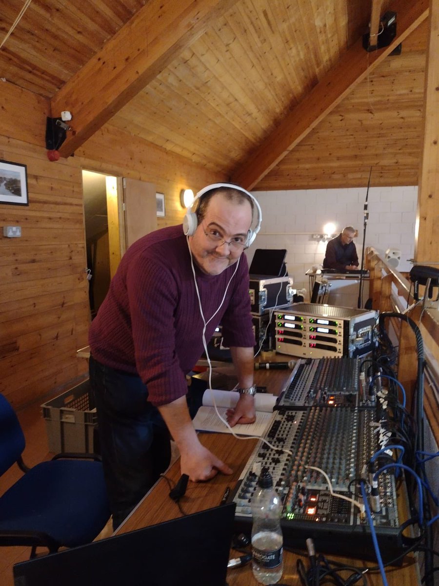 Sound crew: ready!  
Have you got your tickets yet??? benendenplayers.co.uk