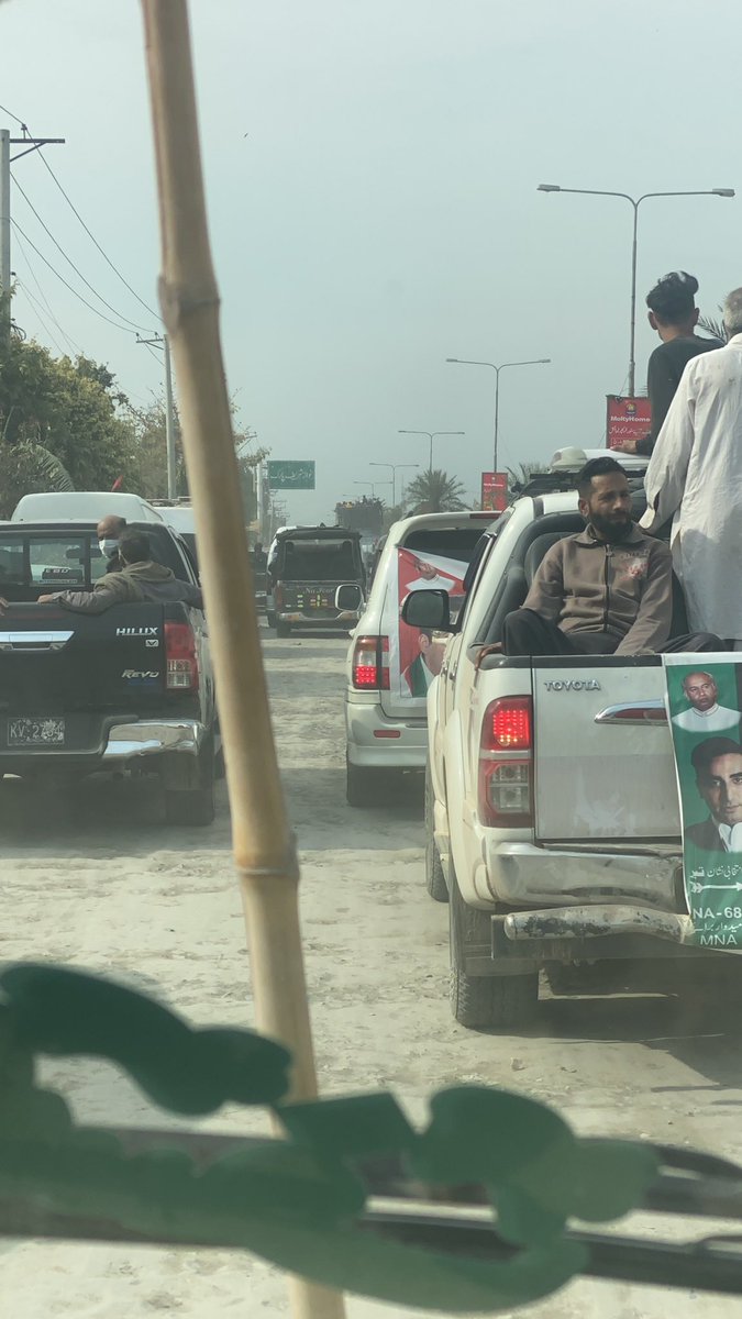 AyazBuriroPPP's tweet image. Day : 09 With Our Chairman @BBhuttoZardari #AwamiLongMarch #AwamiMarch Islamabad Hum Aarahe hain