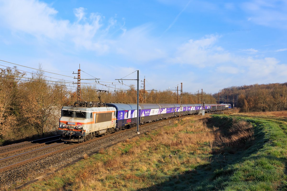 Fondation des Femmes (@fondationfemmes) on Twitter photo 3025 km parcourus à travers la France pour notre Train Pour l'Egalité😱 10 journées intenses de sensibilisation à l'égalité femmes hommes dans 9 gares🚉
📸 <a href="/ValentLuca/">Luca VALENT</a> 3025 km parcourus à travers la France pour notre Train Pour l'Egalité😱 10 journées intenses de sensibilisation à l'égalité femmes hommes dans 9 gares🚉
📸 <a href="/ValentLuca/">Luca VALENT</a>