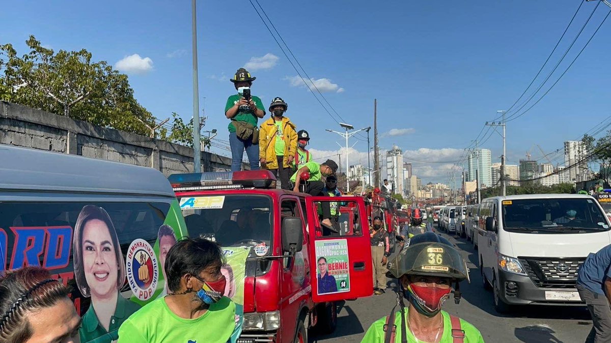 indaysara's tweet photo. Many thanks to our Volunteer Firefighters friends! Your heroism is priceless. Thank you for your service! https://t.co/aV7fs6bcis