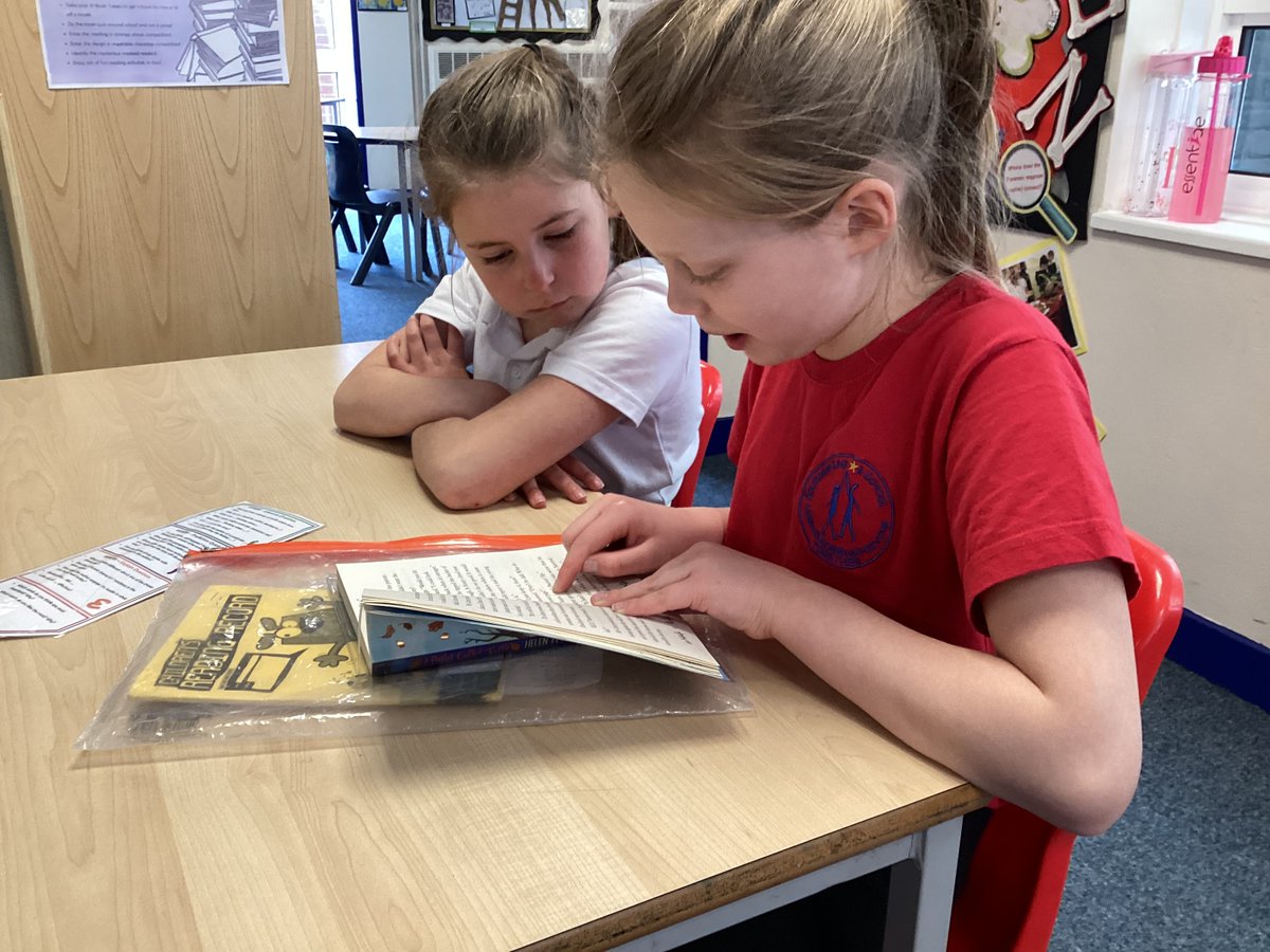 SouthwayJS's tweet photo. Year 3 had a fantastic #worldbookday and enjoyed drawing themselves as their Book Day character, buddy reading and the amazing quizzes and competitions throughout the week. There were some wonderful costumes - thank you for participating! #headinabook https://t.co/zdMn6uPjcH