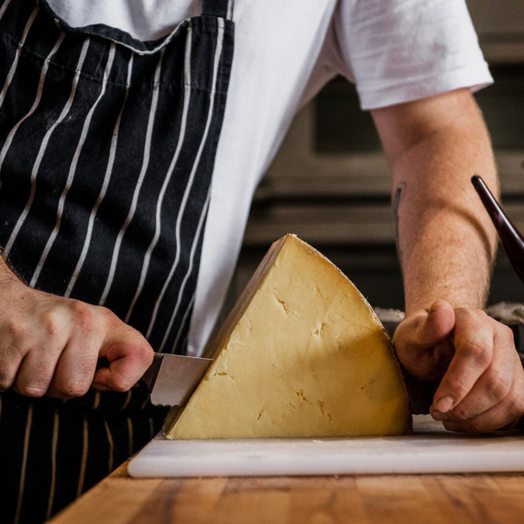 We can’t wait for our Tasting Night with @tycaws… Come along on 18th March to enjoy a five-course tasting menu, with each dish focused on some of our favourite British cheeses. Book your table now on info@hareandhoundsbakery.com, or 01446 311191, £45 per person… #tastingmenu