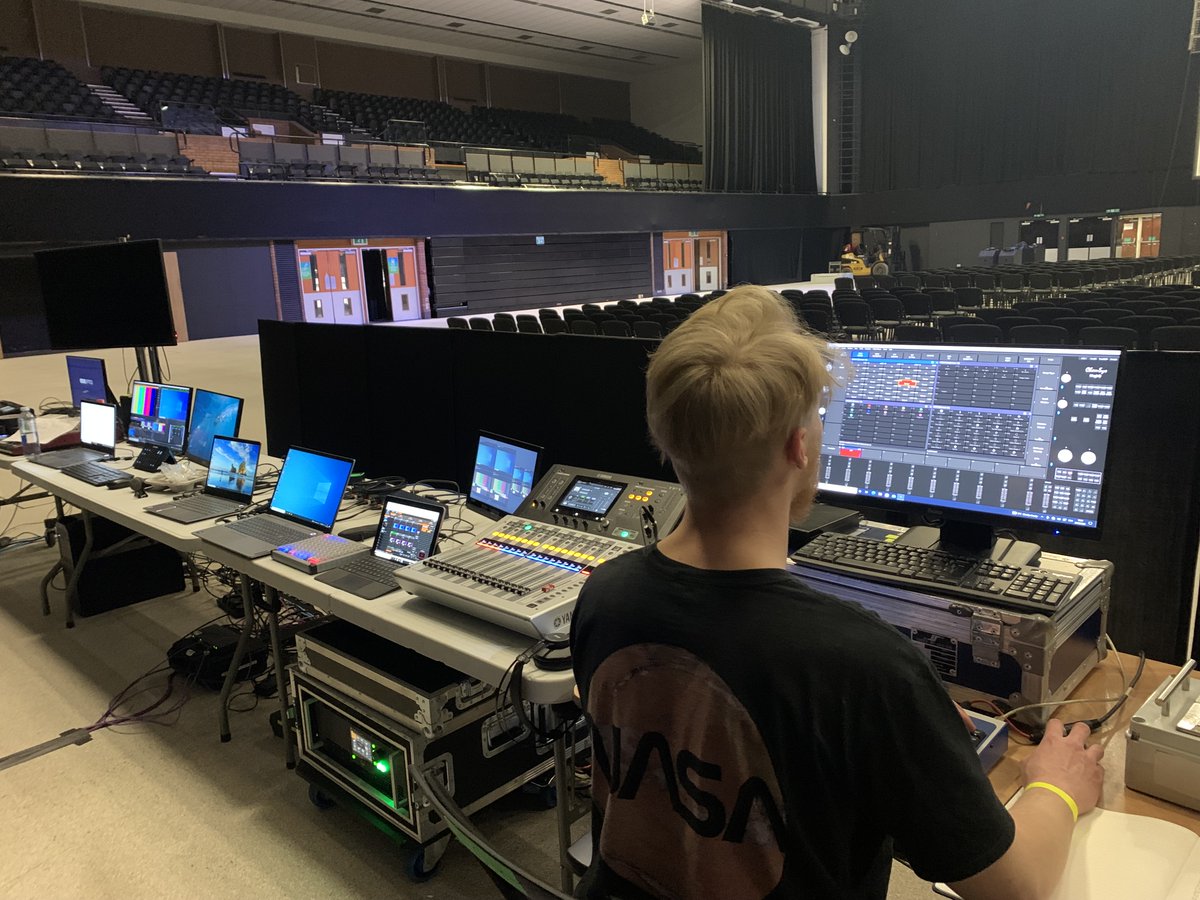 VenueAV's tweet photo. Last week we had the privilege to work alongside @ARUKscientist and @AlzResearchUK for their hybrid annual conference #ARUKConf22. The Brighton Centre was our largest venue to date and it felt so good to get back to in-person events. #audiovisual #events #hybridevents https://t.co/ualOG7qteO