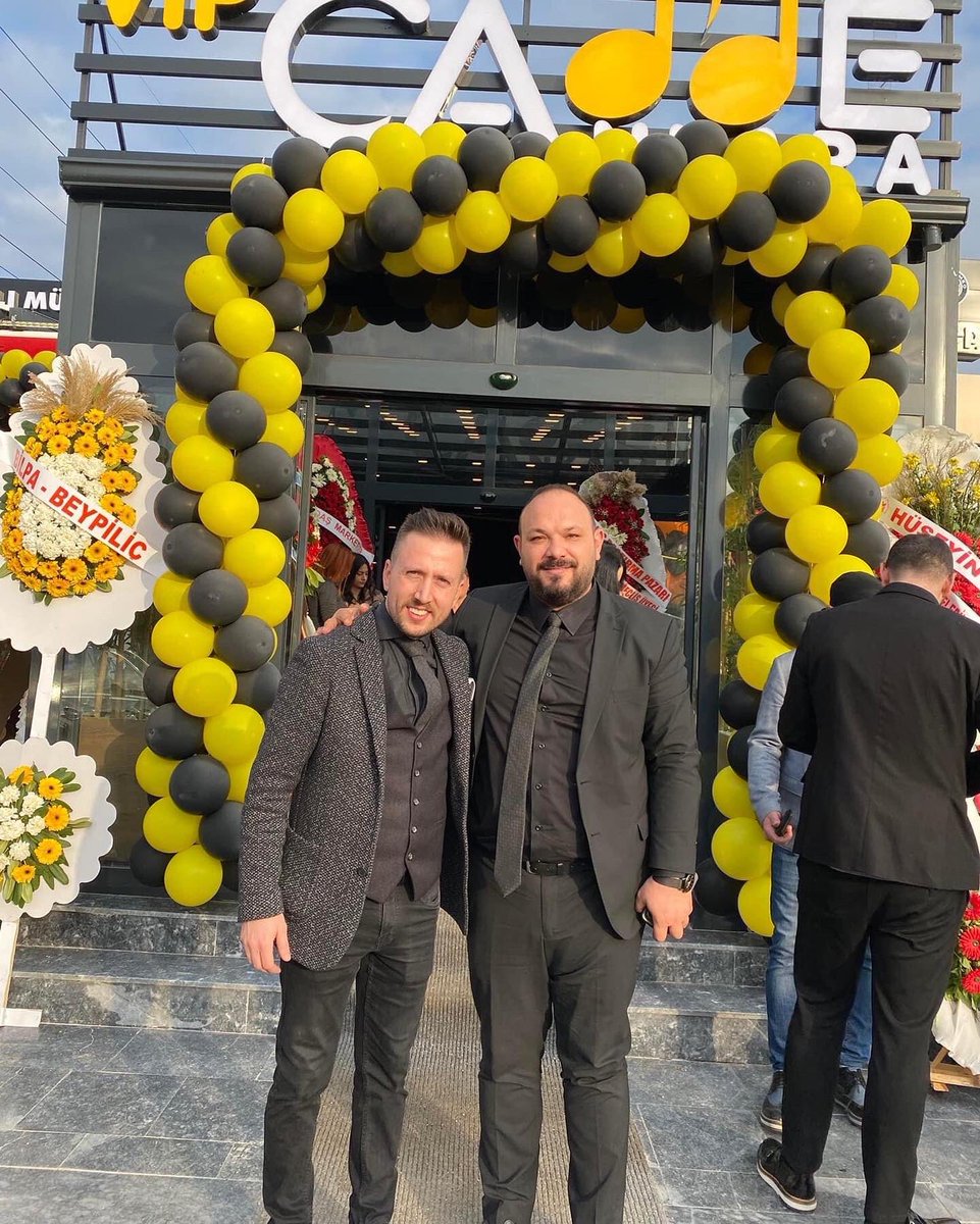 Yenimahalle İlçemizde Hizmete Giren Cadde Cafe’nin Açılışını Yenimahalle Belediye Başkanı Sn  Fethi Yaşar İle Birlikte Gerçeşleştirdik.
Barış Yılmaz bey  ve Burak Yiğittürk Kardeşime Hayırlı Olsun.
Rabbim Bereketli Kazançlar Versin.