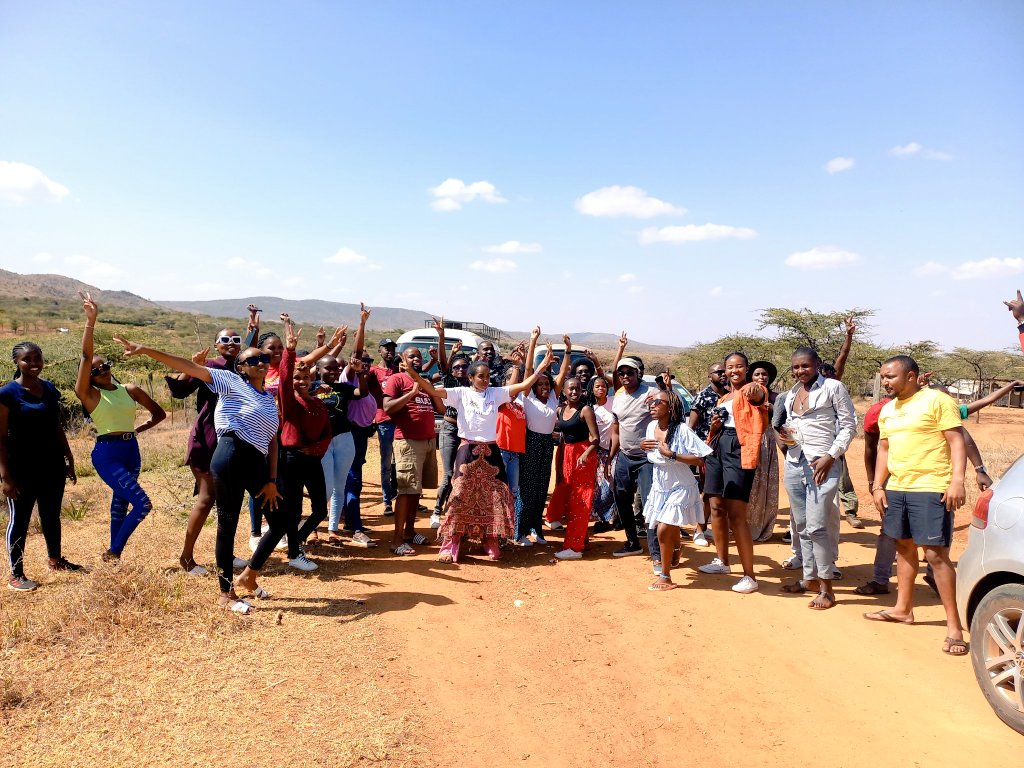 It's the #InternationalWomensDay2022 and we have started it with a bang! Kudos to <a href="/DDINITIATIVE/">Drawing Dreams Initiative</a> for the invitation to #roadtrip4acouse and the engagement with the good youth of #Isiolo. Indeed, We are forming working #Pathways for the Youth to achieve their #Dreams! <a href="/TAAC_Kenya/">The Advocacy Accountability Collaborative 🇰🇪</a>