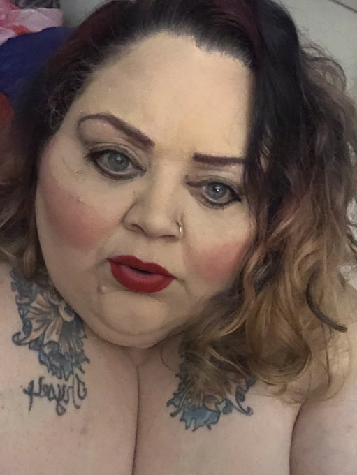 Hey guys I hope your night is coming to a sexy end. I know I&rsquo;m ready to just about head to bed!! https://t<a href="/tag/mvsales"class="tags"><span>#mvsales</span></a>