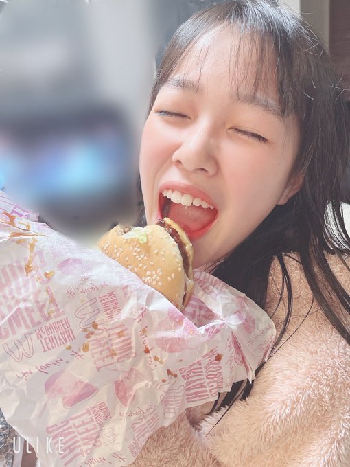 Twitterのコスプレ画像18