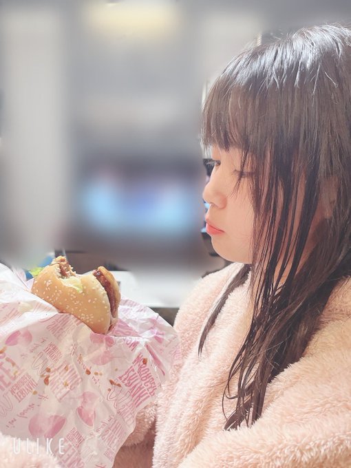 Twitterのコスプレ画像17