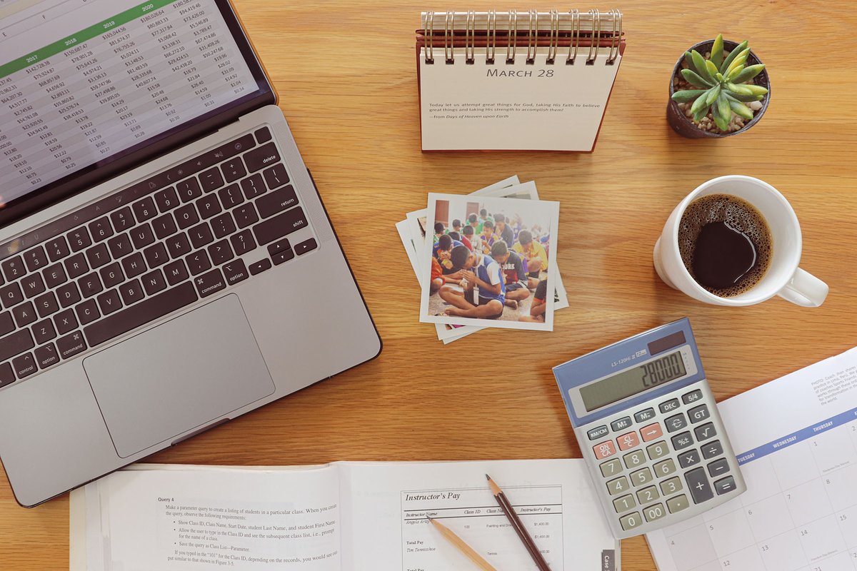 sports_friends's tweet photo. We need servant-hearted individuals to help the ministry thrive by providing assistance with admin and financial recording. Find out more or tag a friend who'd be a great fit! https://t.co/8o8fK8VaJl

#MobilizationMonday #Admin #Finance #Serve #TeamWork #Opportunity #Recruiting https://t.co/g2byzsW2pc