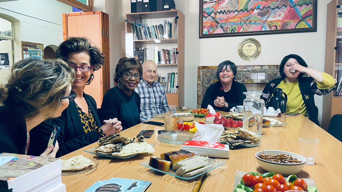 WavoOrg's tweet image. שמחות לארח את פרופ׳ @AnitaHill פורצת הדרך במאבק באלימות מינית בארה״ב ואת השותפות שלנו @ARCCIsrael