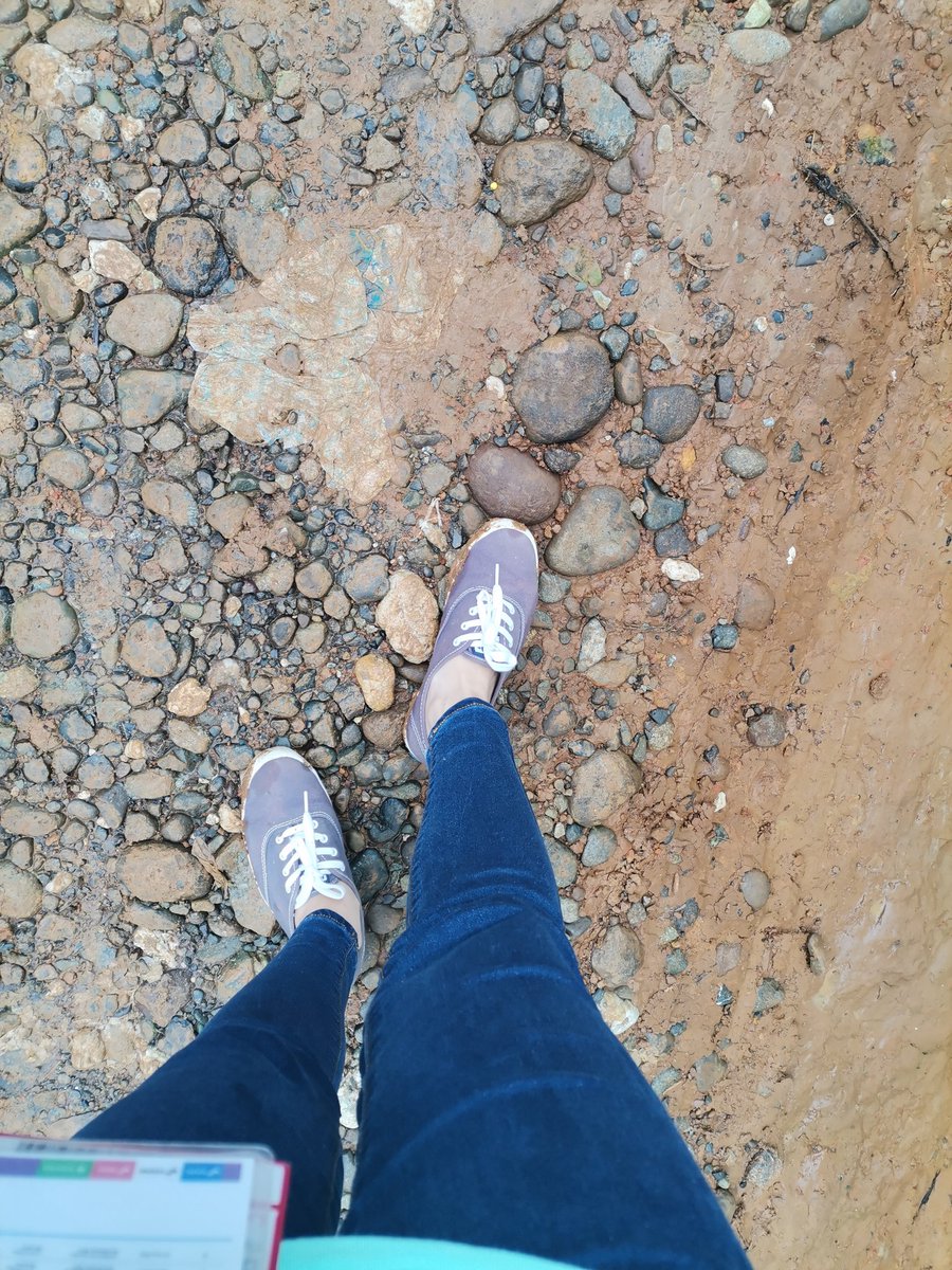 dimpau04's tweet image. Hi, saka sa mi&apos;g bukid lami ug dalan. 😅 #parasabata #parasabayan #f2fclasses