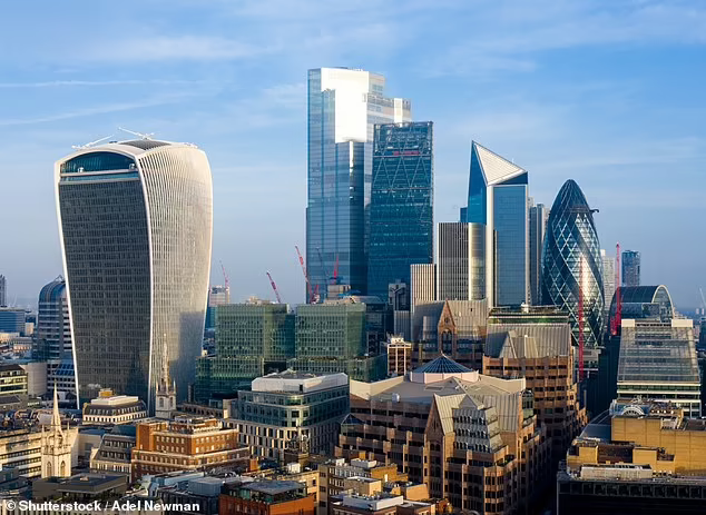 receiptkeepers's tweet photo. Week 42 - 05/03/2022:
Oligarchs take £3bn in dividends from Britain: Eight-year bonanza from listed firms raises questions over how Russians used City as cash cow
@allthecitizens #KeepingTheReceipts #Cronyism #Oligrachs
https://t.co/3DnzvNTHTn
https://t.co/IwjcUqMduN https://t.co/bR9m4teRTy