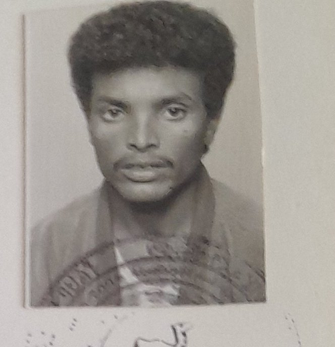MezmurBest's tweet photo. #Eritrea Today, I interviewed famous veteran fighter,  actor, script writer and director  Mohamed Nor. https://t.co/aQA7UUvWpY