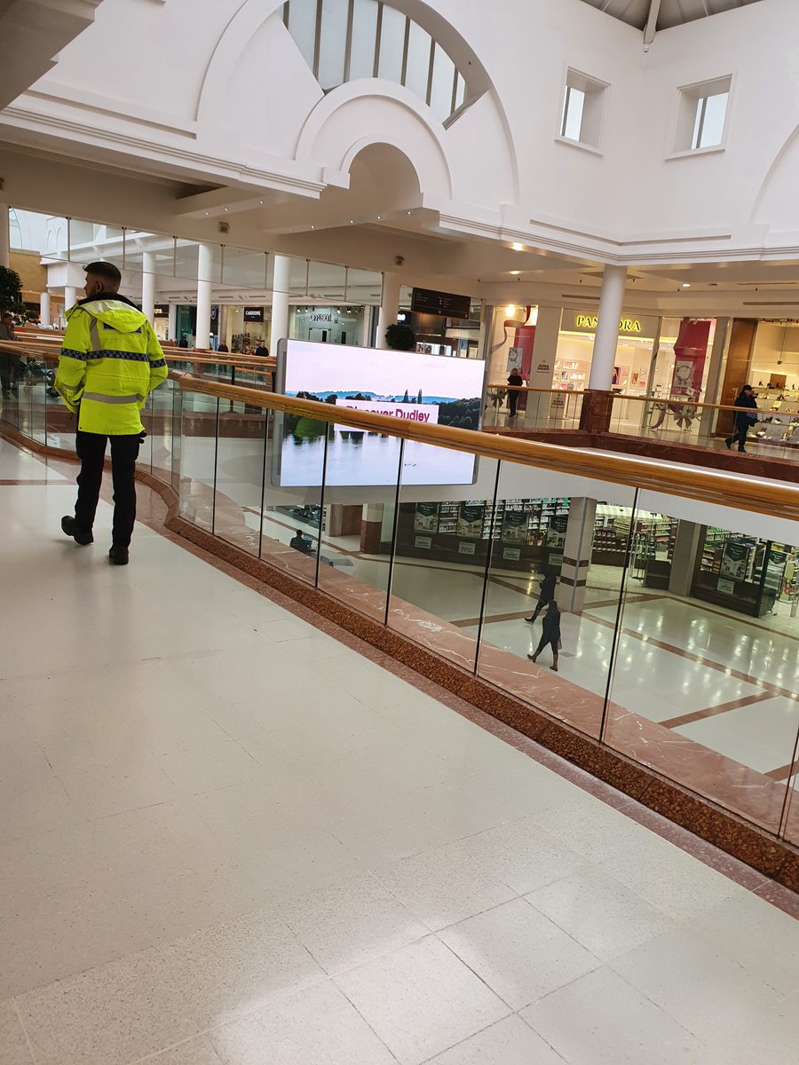 BrierleyHillWMP's tweet photo. Officers from Brierley Hill NHT1 are on patrol down @mymerryhill shopping centre, continuing operation gateway patrols and engaging  with the community. If you see us be sure to say hello! #OperationGateway #CountyLines https://t.co/avz4VMr7hc