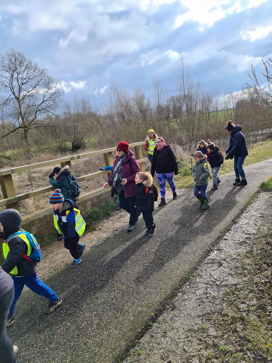 MKscouting's tweet photo. Where Did All Those Beavers Come From!!! 

Taking the weather in their stride, MK Beavers braved the rain and mud this weekend with thier hike. Achieving 3.5 miles. 
Well done to all the Beavers that took part. https://t.co/XOrIkCzYxv
