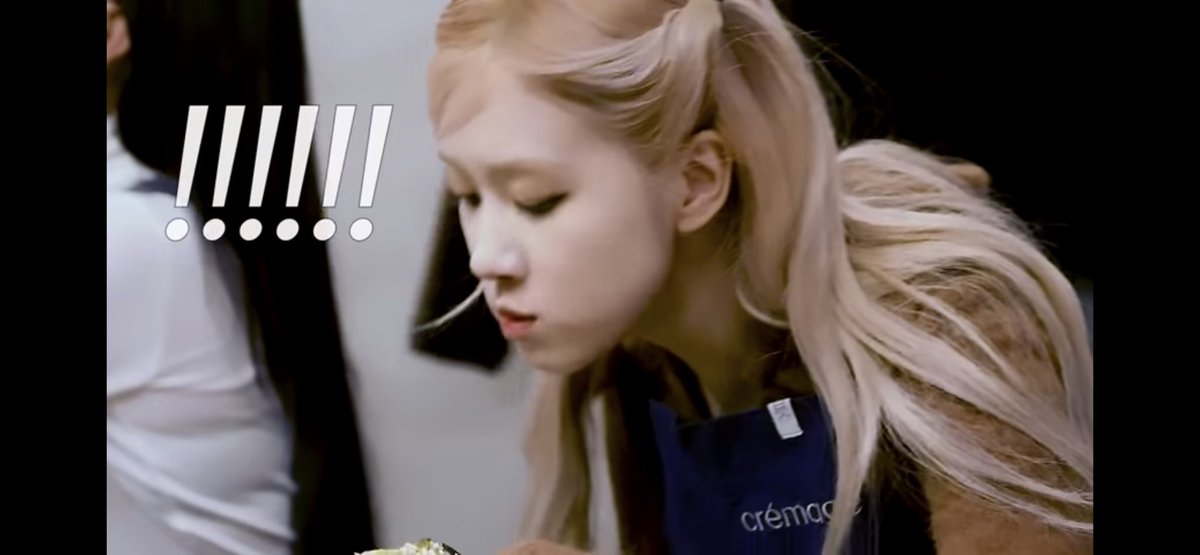 szonemyspace's tweet photo. แงน้องแชงตอนกินน่ารักที่สุดเยย😭
#roséfirstvlog https://t.co/byaQbXnS1n