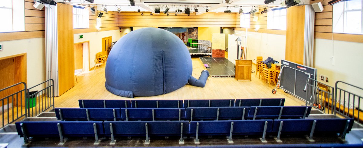 CothillScience's tweet photo. Super visit from @scienceoxford with their wonderful pop-up planetarium. Our junior classes loved it. #space #learningisfun #STEM https://t.co/qSanHOeBOt