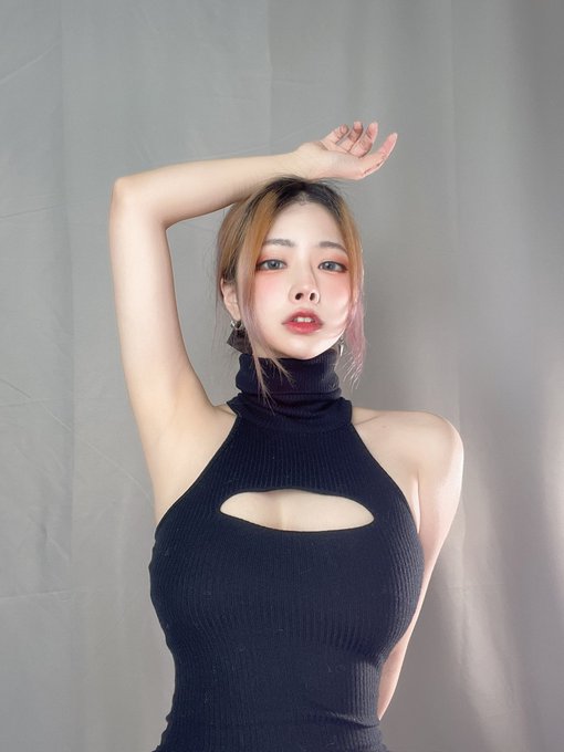 Twitterのコスプレ画像23