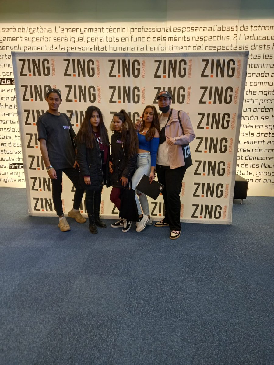 El_Llindar's tweet photo. Avui dilluns encara ens ressonen les emocions viscudes al #ZingDay del programa @ZingProgramme impulsat per @nouscims . Un plaer formar-ne part un any més! https://t.co/FhTX9MQFhC