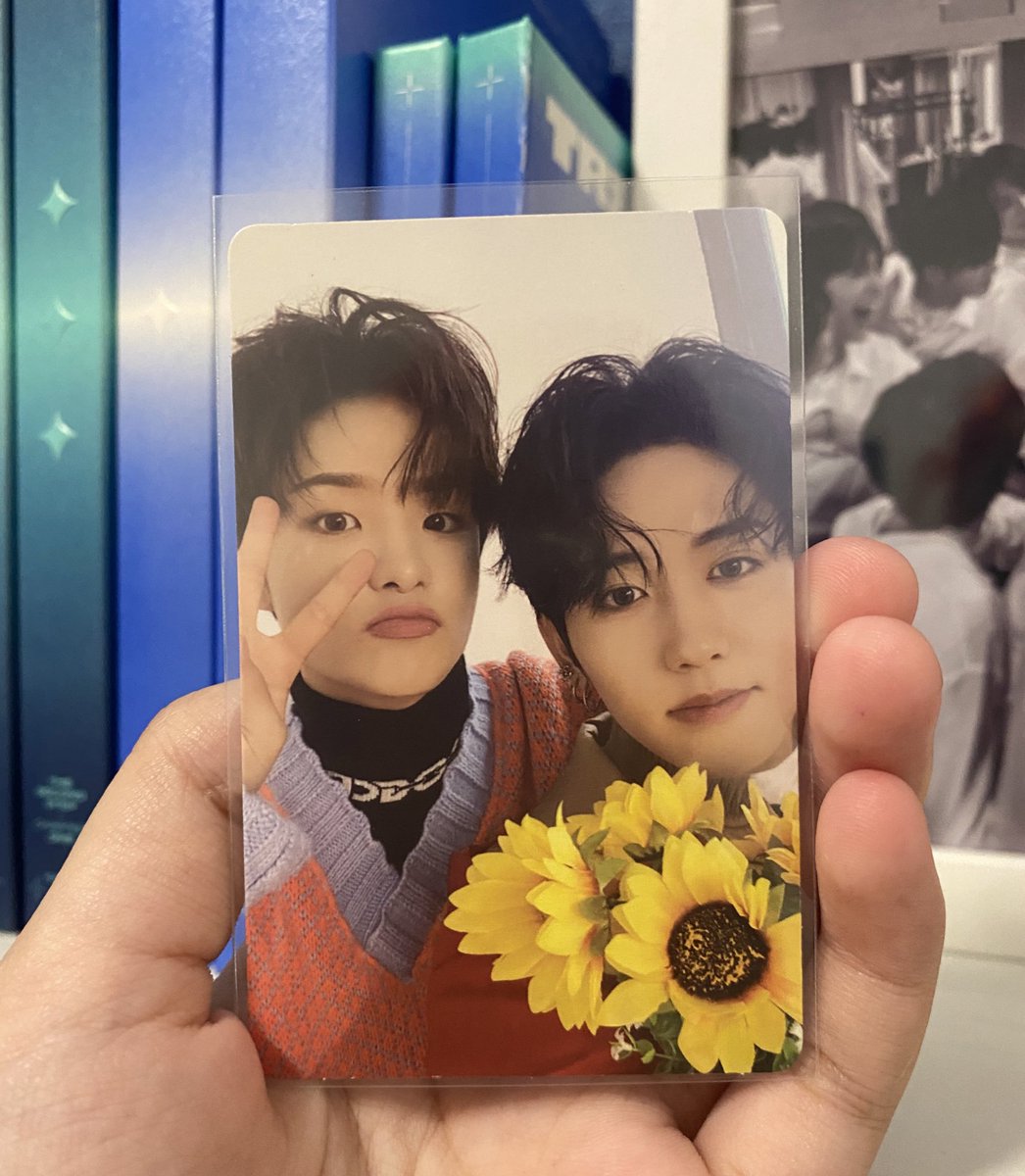 Brilliniusyou's tweet photo. 📣แจกอีกแล้วค้าบบ📣
🪄เนื่องจากเดือนมีนาคมเป็นเดือนเกิดของพี่จีฮุน &amp; น้องมาชิ เลยมาแจกการ์ดยูนิตใบนี้ให้ทึเม 1 คนค้าบบ

💎กติกา retweet only ขอคนที่สะดวกออกค่าส่ง 20 คับ (ถ้าสุ่มเจอฟลว.เค้าออกค่าส่งให้ฮะ!)

🚨สุ่มวันที่ 27/03 คับ!
#ตลาดนัดtreasure #ตลาดนัดเด็กสมบัติ https://t.co/XN8jhxf41H