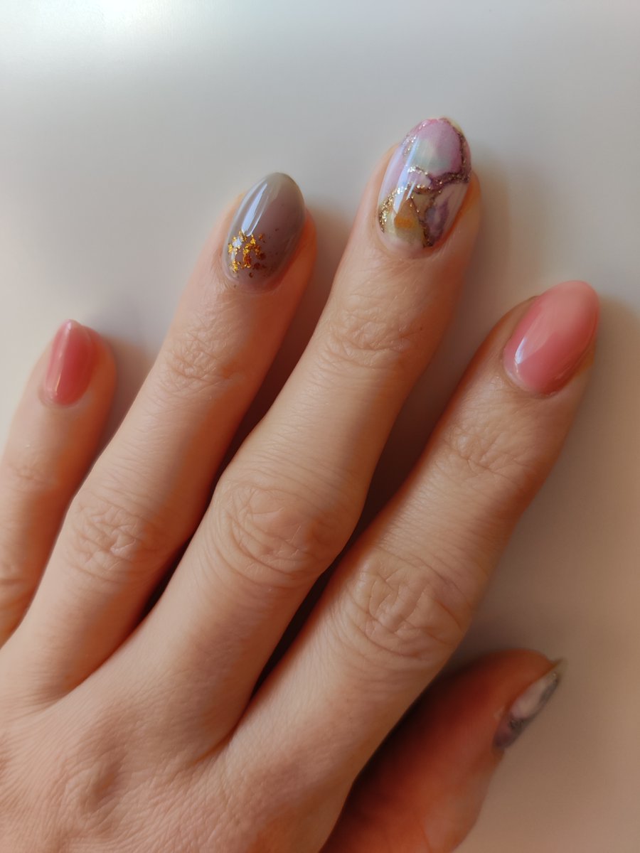 ilonka231_pl's tweet photo. #nails #nailpolish #o2nails #fullmate https://t.co/sbm2TXgZDo