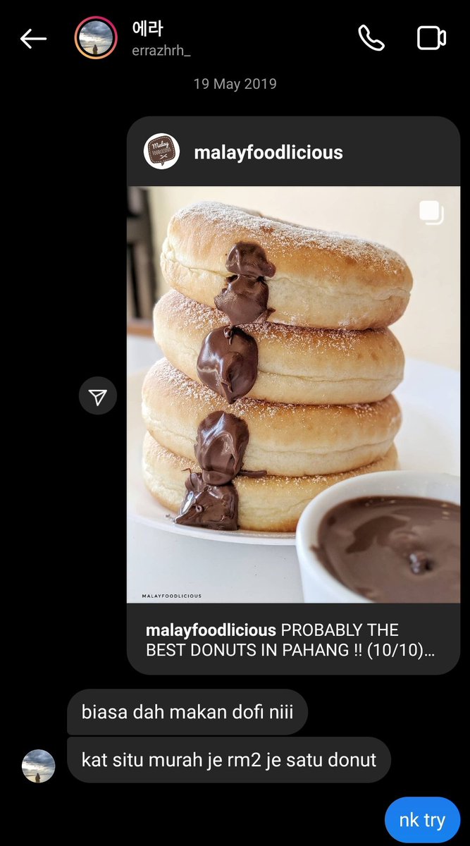 lienaqstna's tweet photo. I didn't expect this at all! I finally got Dofi's donut after almost 3 years. I’m shocked that she still remembers this convo. Thanks a million, @errazhrh! https://t.co/eLYnj8YBX5