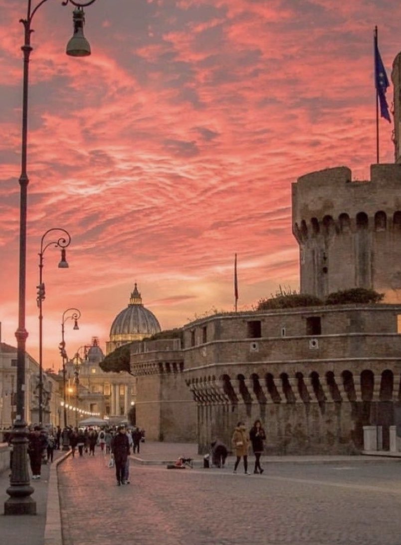 W0rld2026's tweet photo. Rome, Italy https://t.co/4iBv8eX4GB