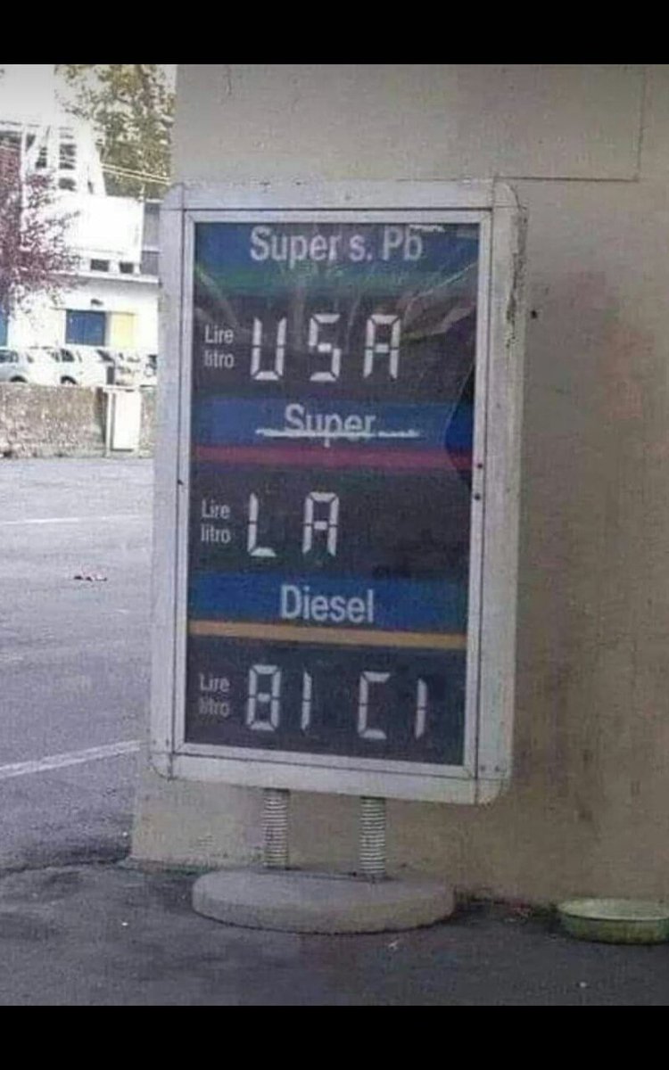 tassi1951's tweet photo. @rotafixa Vecchia foto, ma sempre efficace https://t.co/ZNCoIj7WlD