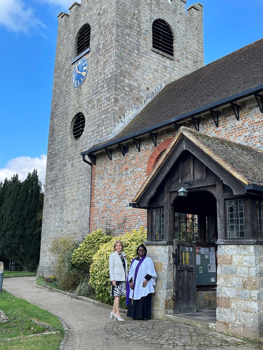 HSOFSURREY's tweet photo. Thank you Reverend Hunt for a lovely service at St Michael’s and All Angels Church Pirbright. 

#thehighsheriffofsurrey #community #everychildincluded #stmichaelschurch https://t.co/wepPmbZfI7
