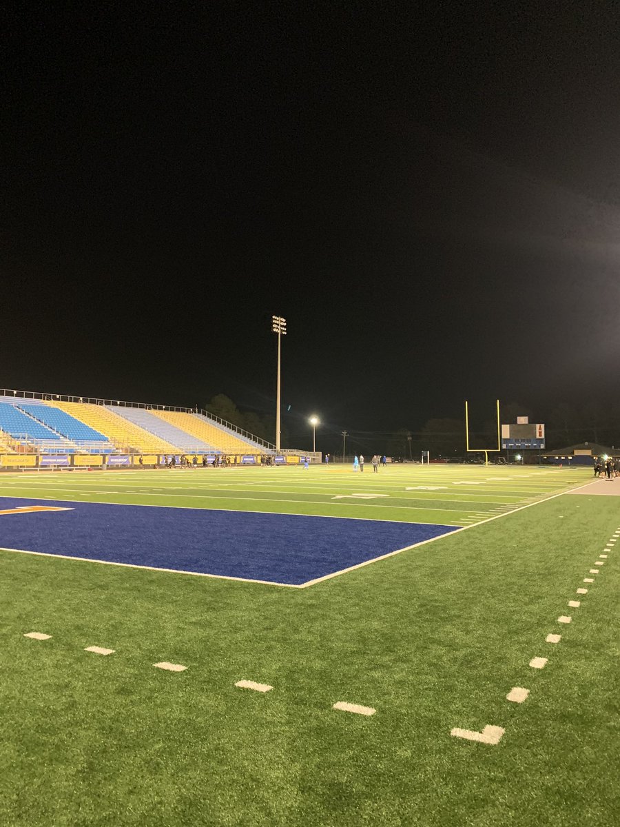 Kwray54's tweet photo. It’s Mooorrning Time! Last Week before Spring Break then the start of Spring Practice! Getting Better everyday. #TheStandardIsTheStandard #FVSUFootball #CatBuilt #CatStrong #TrenchMob https://t.co/eKuDCbOdPM