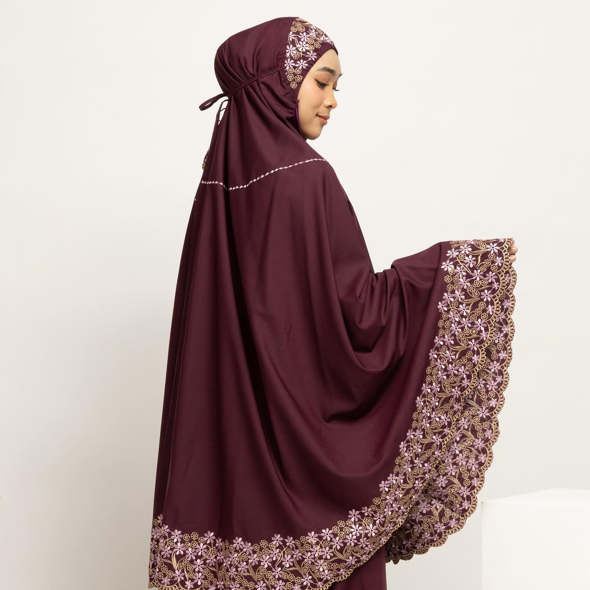 ✨Gelombang Ramadhan dah tiba✨

Telekung asyik sold out sebab dah ramai start sedekah kat ahli keluarga dan kawan2 sebagai hadiah

Sehelai RM69 tapi nak bg tawaran istimewa buat yg beli minima 2 helai dpt RM65 selai. 

*beli combo utk 2 alamat berbeza pun boleh!*