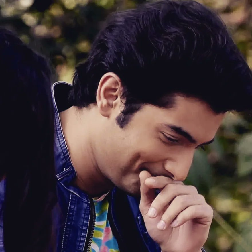ChandaVarma13's tweet photo. Seeing his eyes , face and facial expressions, fall in love with them.
#6YearsOfKasam https://t.co/yEMECKVjZ4