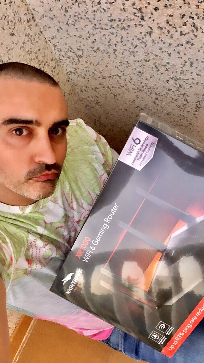 BorjaNavarroPro's tweet photo. 🔴SORTEO NACIONAL🔴
Sorteo de un ROUTER NETGEAR NIGHTHAWK XR1000 valorado en +300€.

Pasos a seguir👇🏻
1⃣RT 🔃 y MG ❤️
2️⃣Sígue a @NETGEAR_Iberia y @BorjaNavarroPro
3️⃣ Menciona a 2 amigos (las veces que quieras)

🕓Finaliza el 15 de Marzo 2022
🍀SUERTE A TODOS/AS🍀 https://t.co/Axf6WDqaPE