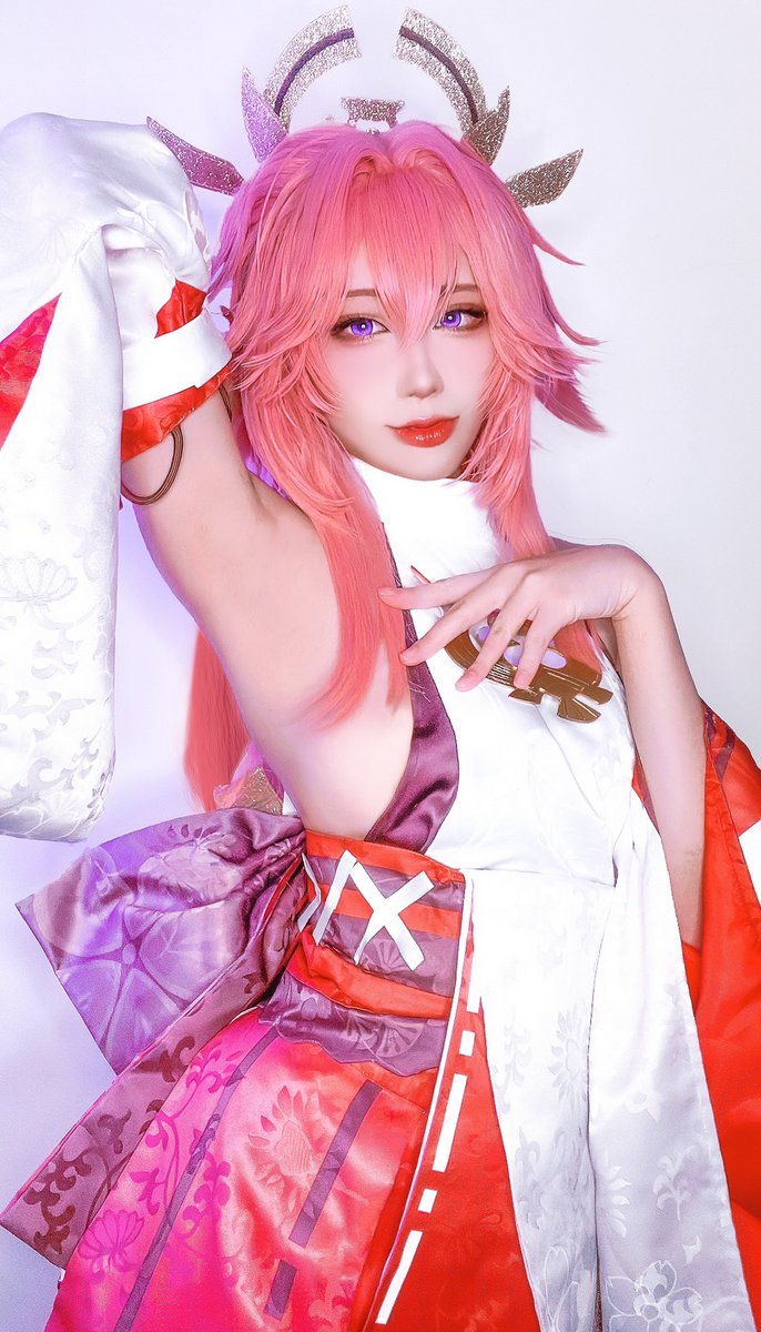 maoru_cosplay's tweet photo. Yae Miko | Genshin Impact 

#Yaemiko #GenshinImpactcosplay https://t.co/dh2S7wKW63