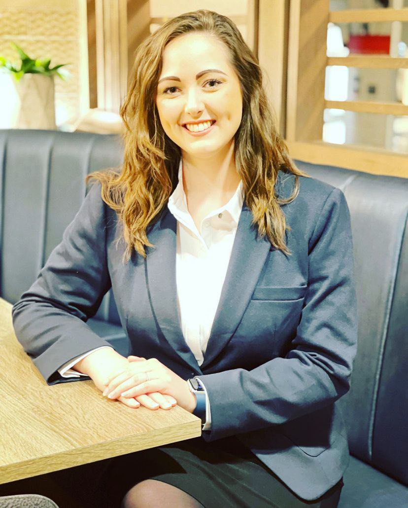 CrownePlazaLDS's tweet photo. Our lovely Harriet, who has been promoted to Reservations & Events Manager ๐โจ
.
.
.
.
#proud #IHG #CPleeds #Valor https://t.co/dOMTAzrdTN