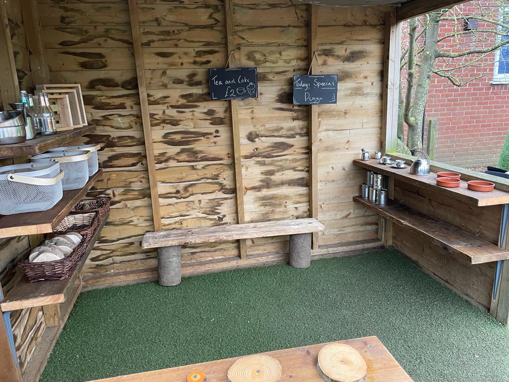 TubesScaffold's tweet photo. How good does ‘The Nook’ at Ellingham Primary look! Great to see the different uses for our #recycled boards, we are sure the children will have lots of fun in this space! 

Always happy to support local community projects. 

#Scaffolding #Upcycling #CommunitySpirit #TeamTubes https://t.co/EBaqEU4BCK