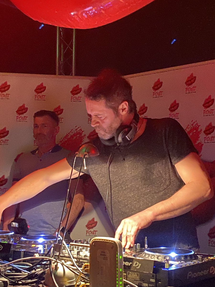 Ilse0950's tweet photo. Some snaps from an unbelievable night in Birmingham πππ
What a set, what a bunch of beautiful people iβve met last Saturday π₯°π₯°π₯° @HowardDonald you really smashed it π and β¦ you looked soooo good π₯π₯π₯ #djhd #boogiewithdougie https://t.co/TBEmAuy8dA