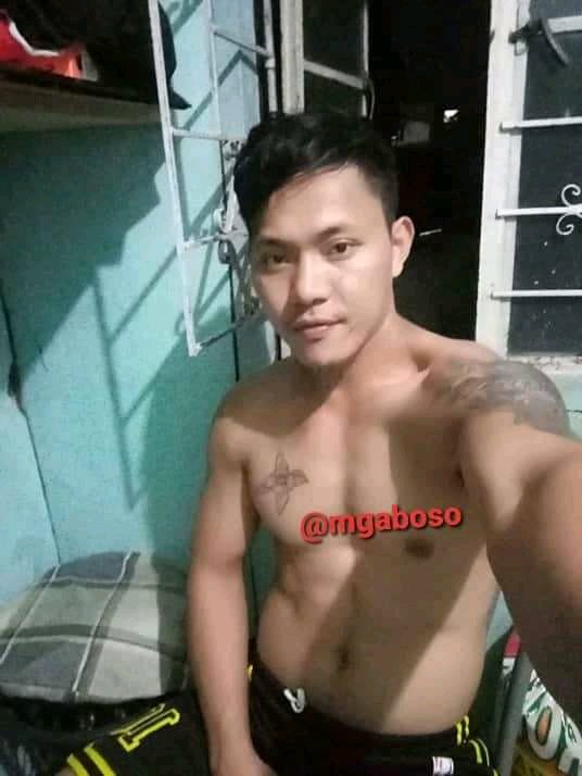 mgabosoconstru's tweet photo. Magsawa kayo mga ses sa jumbo titi ni borta constru hihi https://t.co/izHen0kSQQ