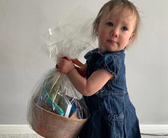 Starting our week off by donating our 56th hamper to the incredible <a href="/TVAirAmb/">Thames Valley Air Ambulance</a> 🚁 These will help raise vital funds to keep the helicopter flying on missions to help people in need of urgent critical care throughout Berkshire, Buckinghamshire &amp; Oxfordshire ❤️ #airambulance