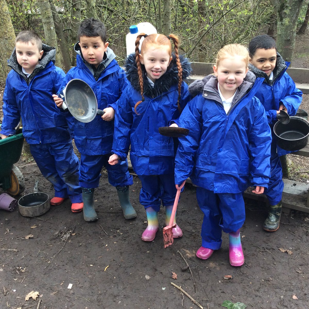 Mrs_AJones's tweet photo. Thank you so much to Fibbersley Park PFA for our wonderful new suits! They will be used and loved. Forest School Assemble!
@FibParkAcademy https://t.co/NAluutpmfR