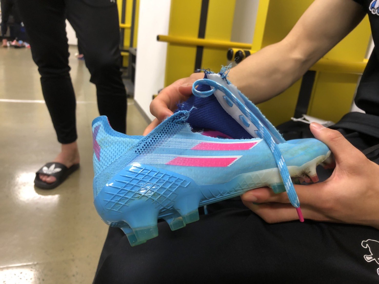 【500着限定品】2021年 東京ヴェルディ 山下諒也 3rd ユニフォーム 500着限定品】2021年 東京ヴェルディ 山下諒也 3rd ユニフォーム