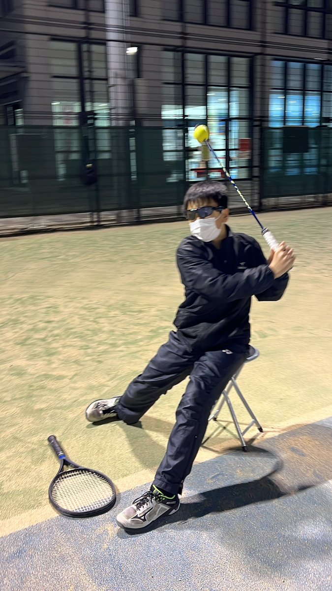 naotakeno_09's tweet photo. 筋肉系の怪我で、立って打てません。
座って、可能な範囲で練習しています。
コツコツと頑張ろう🔥
ビジョントレーニングを兼ねて、
#ビジョナップ #visionup を活用しています🔥
@visionup_jp https://t.co/2vIUpScysq