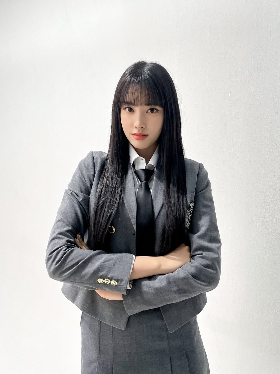 2년 동안 달라진 거라곤 앞머리 숱이 다야