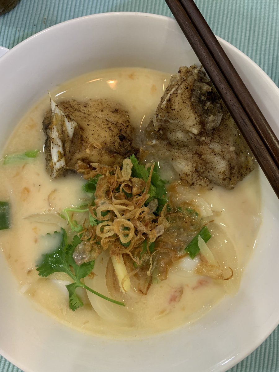 sionglx's tweet photo. Ever grateful… Homemade Fish Head Beehoon (must be Fat Bee Hoon) https://t.co/5PJhzKXe4L