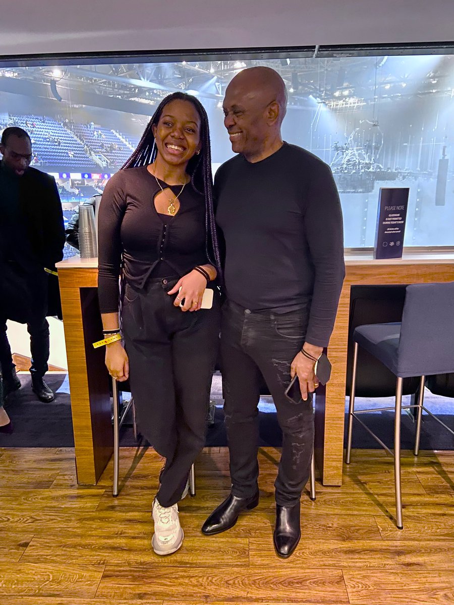 TonyOElumelu's tweet photo. Had a nice time at @TheO2 on Saturday at @Davido’s concert, with my daughter, some powerful women in the #HHGroup and, of course, senior men @67kelechi and @Ndidi25 🇳🇬🦅 https://t.co/qh70MRYKdE