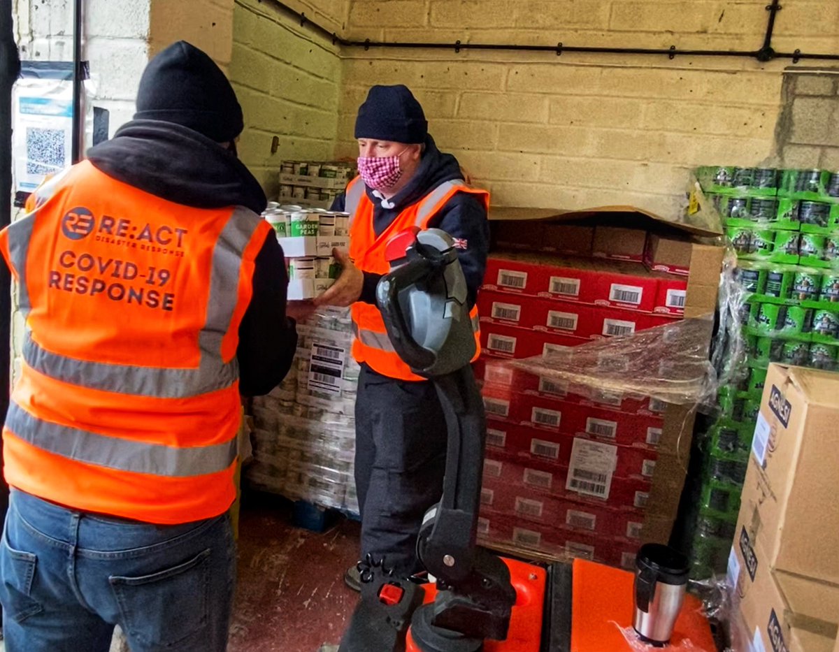 REACT_Volunteer's tweet photo. Delighted to once again be supporting our friends @FareShareSW at their Plymouth distribution hub from today 

@React_Response volunteers Working in collaboration to deliver vital supplies to local communities suffering from #foodpoverty 

#MakingADiffence #charity https://t.co/iyttogEHlU