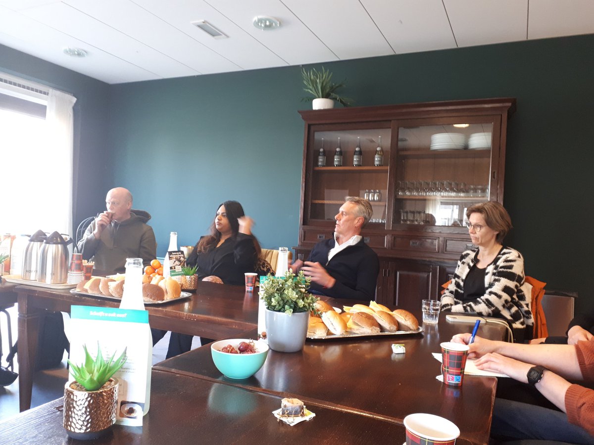 Cultuurfront Zuidwest van start! Met diverse partijen zoals kunstmuseum, stichting Aid, Mauritshuis etc niet praten maar DOEN en vooral samenwerken. Meer kunst en cultuur in Zuidwest!